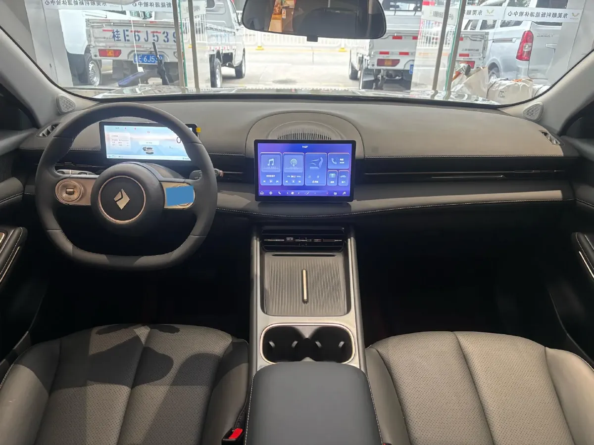 2026 BaoJun E6 BEV,autocango,china used car exporter,china ev exporter,chinese used car exporter,chinese used ev exporter