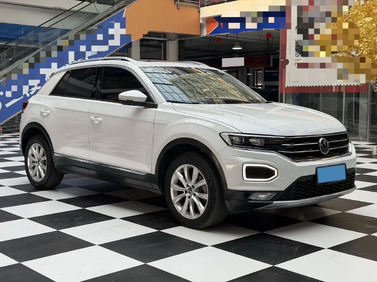2022 Volkswagen T-Roc 1.4T 150HP L4 7DCT,autocango,china used car exporter,china ev exporter,chinese used car exporter,chinese used ev exporter