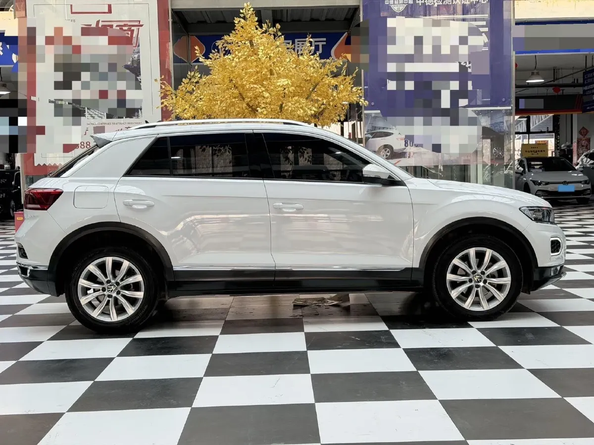 2022 Volkswagen T-Roc 1.4T 150HP L4 7DCT,autocango,china used car exporter,china ev exporter,chinese used car exporter,chinese used ev exporter