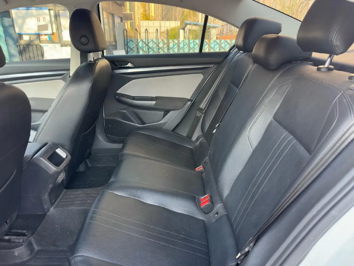 2024 Volkswagen Bora 1.2T 116HP L4 7DCT,autocango,china used car exporter,china ev exporter,chinese used car exporter,chinese used ev exporter