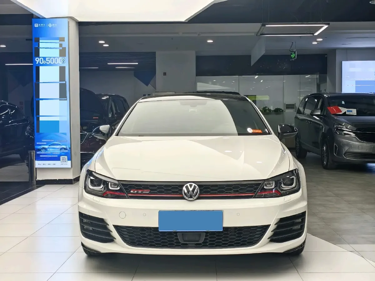 2017 Volkswagen Lamando 2.0T 220HP L4 7DCT,autocango,china used car exporter,china ev exporter,chinese used car exporter,chinese used ev exporter