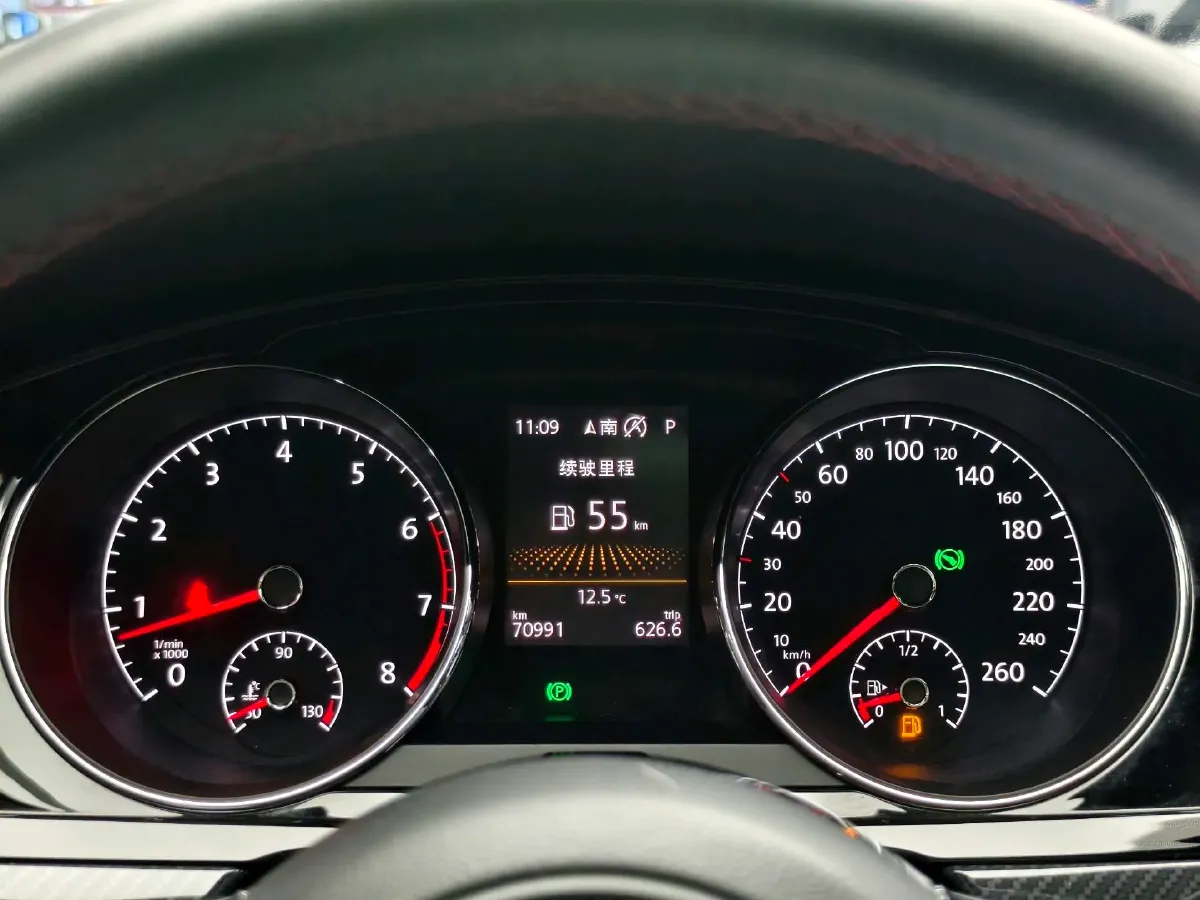 2017 Volkswagen Lamando 2.0T 220HP L4 7DCT,autocango,china used car exporter,china ev exporter,chinese used car exporter,chinese used ev exporter