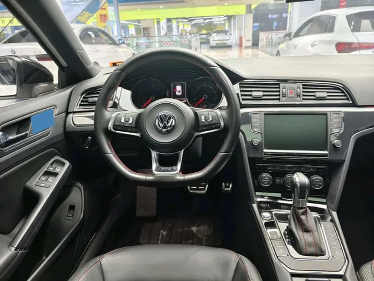 2017 Volkswagen Lamando 2.0T 220HP L4 7DCT,autocango,china used car exporter,china ev exporter,chinese used car exporter,chinese used ev exporter