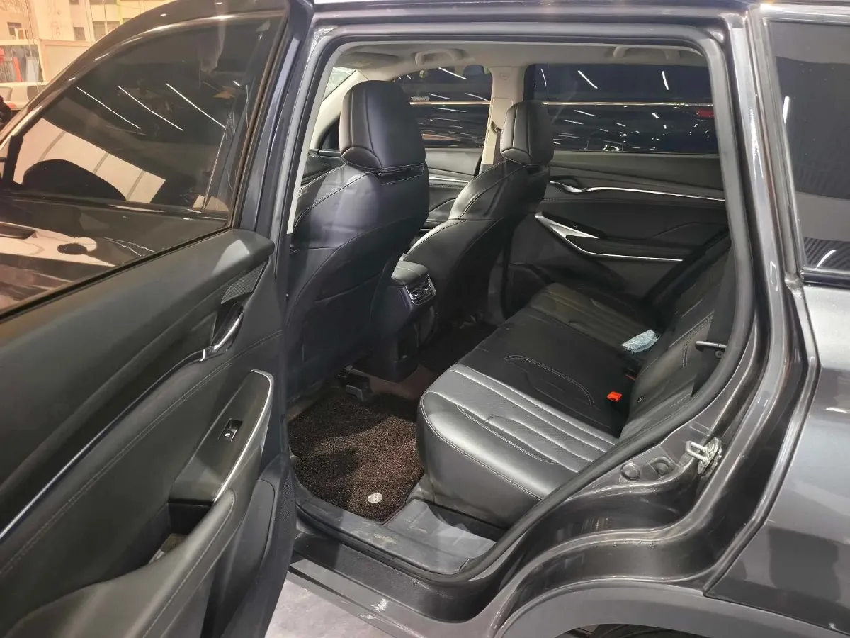 2020 ChangAn CS75 Plus 1.5T 178HP L4 6AT,autocango,china used car exporter,china ev exporter,chinese used car exporter,chinese used ev exporter