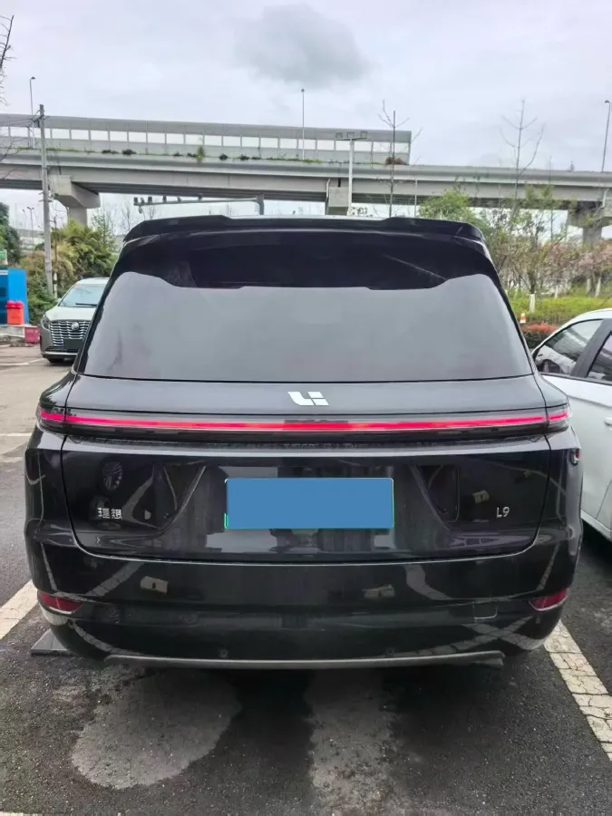 2023 Li L9 Range Extended 154HP REEV 42.6KWH,autocango,china used car exporter,china ev exporter,chinese used car exporter,chinese used ev exporter