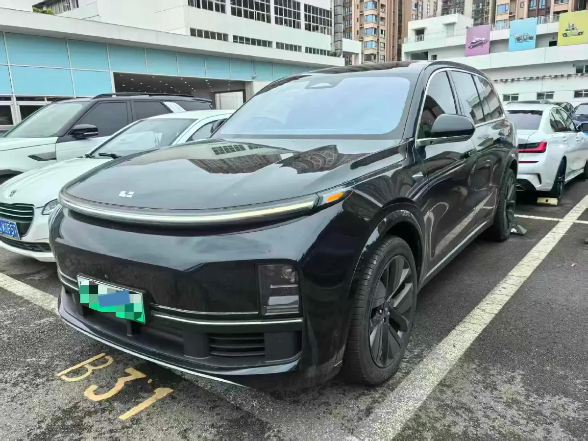 2023 Li L9 Range Extended 154HP REEV 42.6KWH,autocango,china used car exporter,china ev exporter,chinese used car exporter,chinese used ev exporter