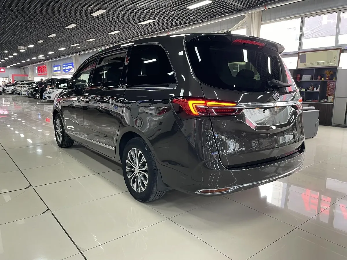 2021 Buick GL8 2.0T 237HP L4 9AT,autocango,china used car exporter,china ev exporter,chinese used car exporter,chinese used ev exporter