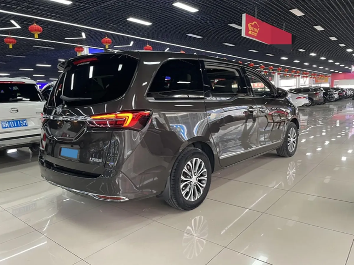 2021 Buick GL8 2.0T 237HP L4 9AT,autocango,china used car exporter,china ev exporter,chinese used car exporter,chinese used ev exporter