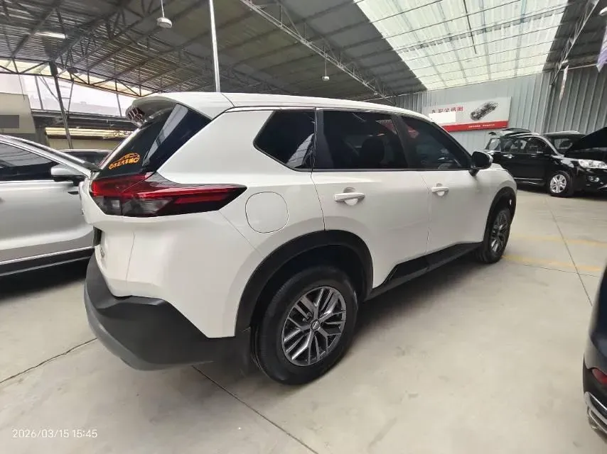 2022 Nissan X-Trail 1.5T 204HP L3 CVT,autocango,china used car exporter,china ev exporter,chinese used car exporter,chinese used ev exporter