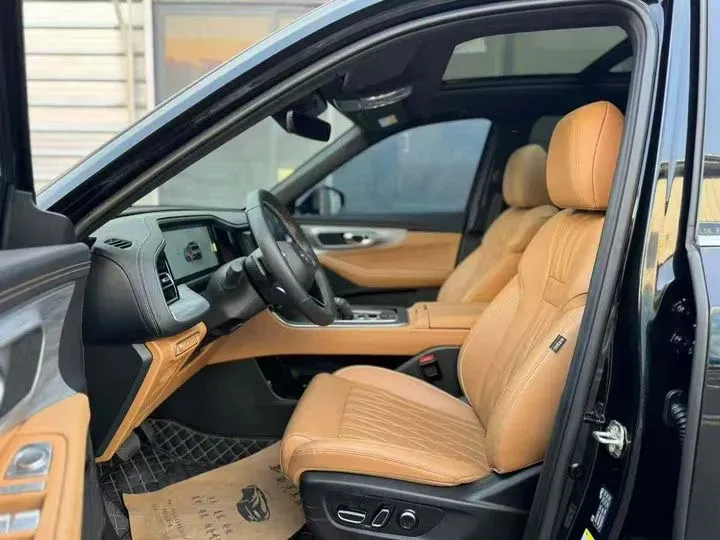 2022 GAC Trumpchi GS8 2.0T 252HP L4 8AT,autocango,china used car exporter,china ev exporter,chinese used car exporter,chinese used ev exporter