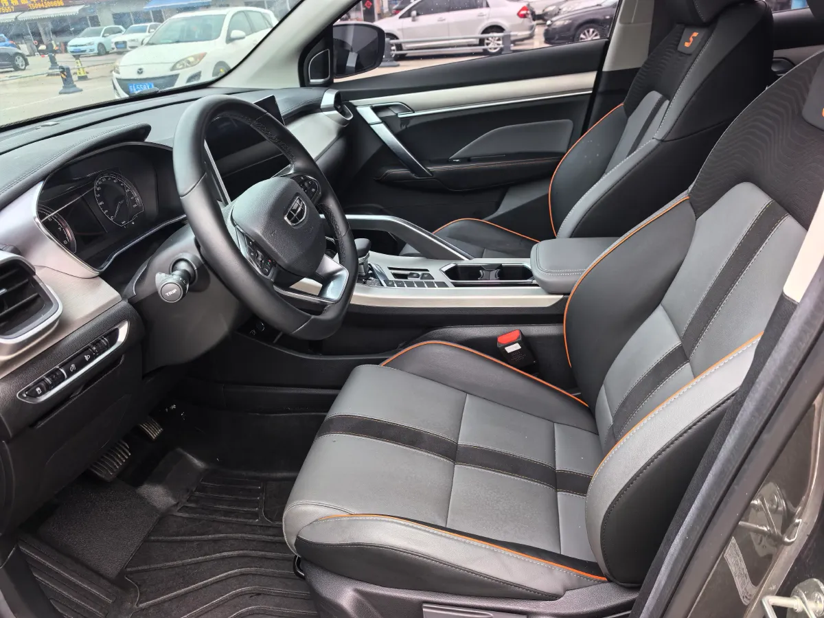 2023 Geely Coolray 1.5T 181HP L4 7DCT,autocango,china used car exporter,china ev exporter,chinese used car exporter,chinese used ev exporter