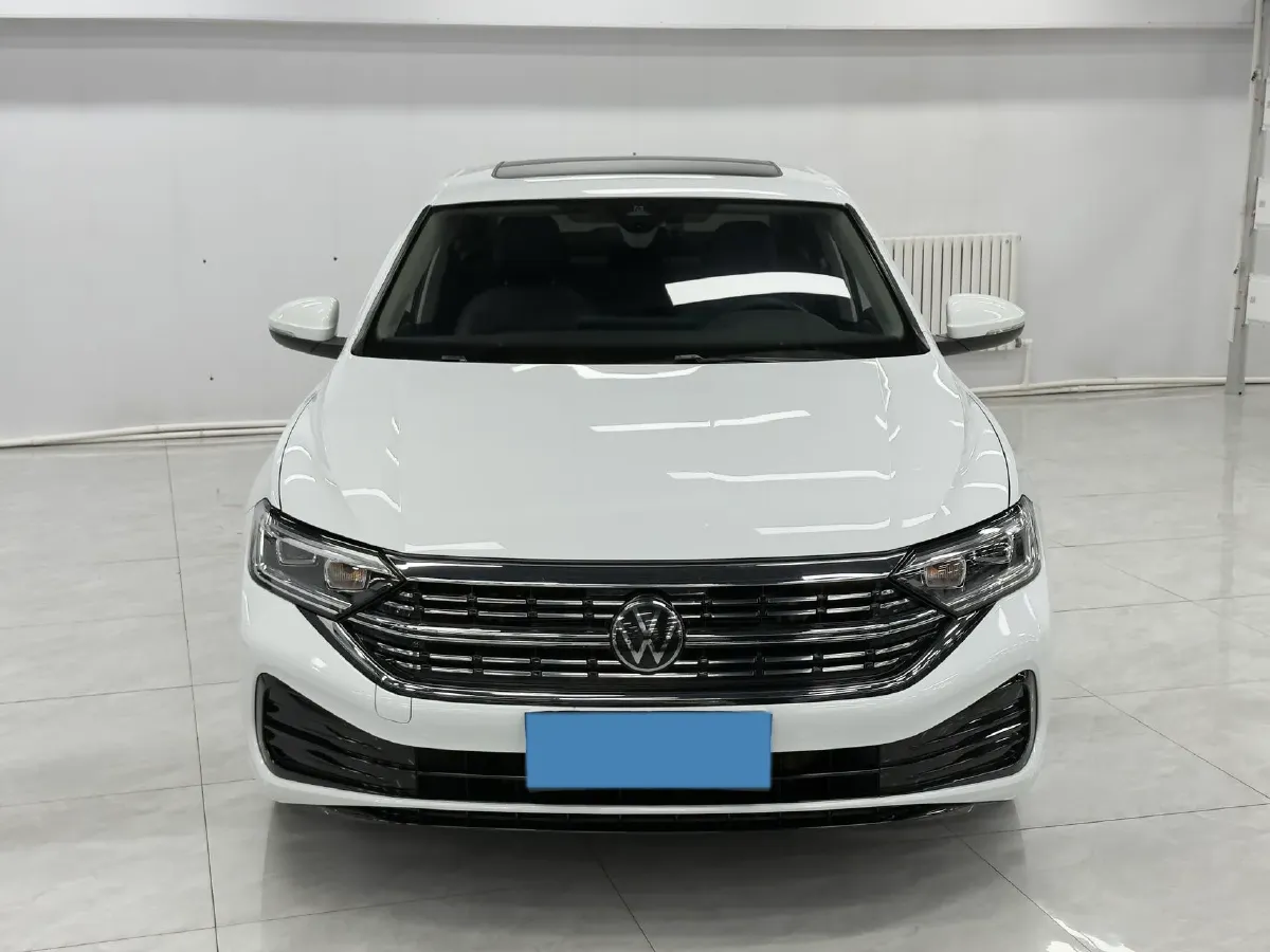 2023 Volkswagen Sagitar 1.4T 150HP L4 7DCT,autocango,china used car exporter,china ev exporter,chinese used car exporter,chinese used ev exporter
