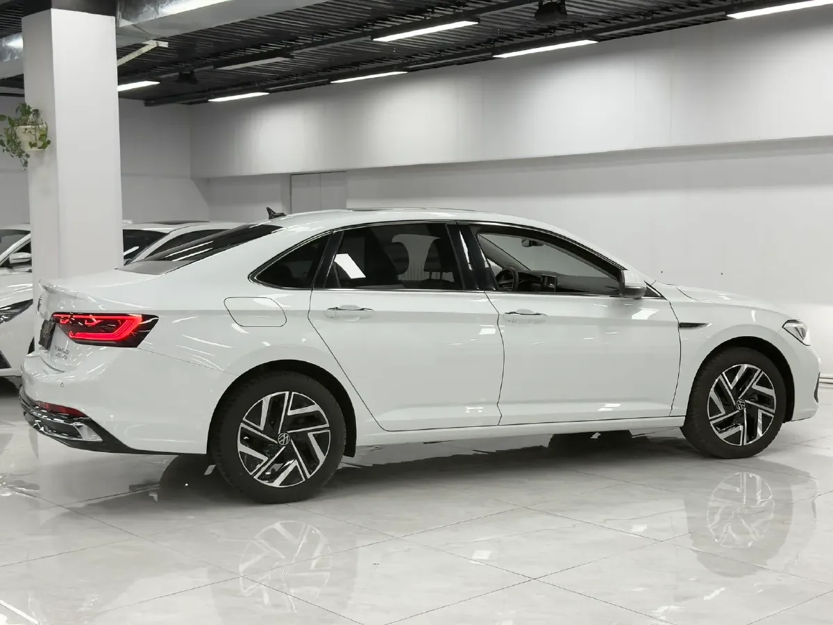 2023 Volkswagen Sagitar 1.4T 150HP L4 7DCT,autocango,china used car exporter,china ev exporter,chinese used car exporter,chinese used ev exporter