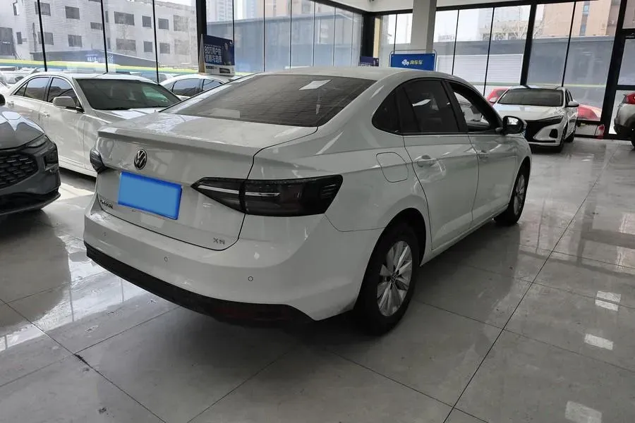 2023 Volkswagen Lavida 1.5L 110HP L4 5MT,autocango,china used car exporter,china ev exporter,chinese used car exporter,chinese used ev exporter