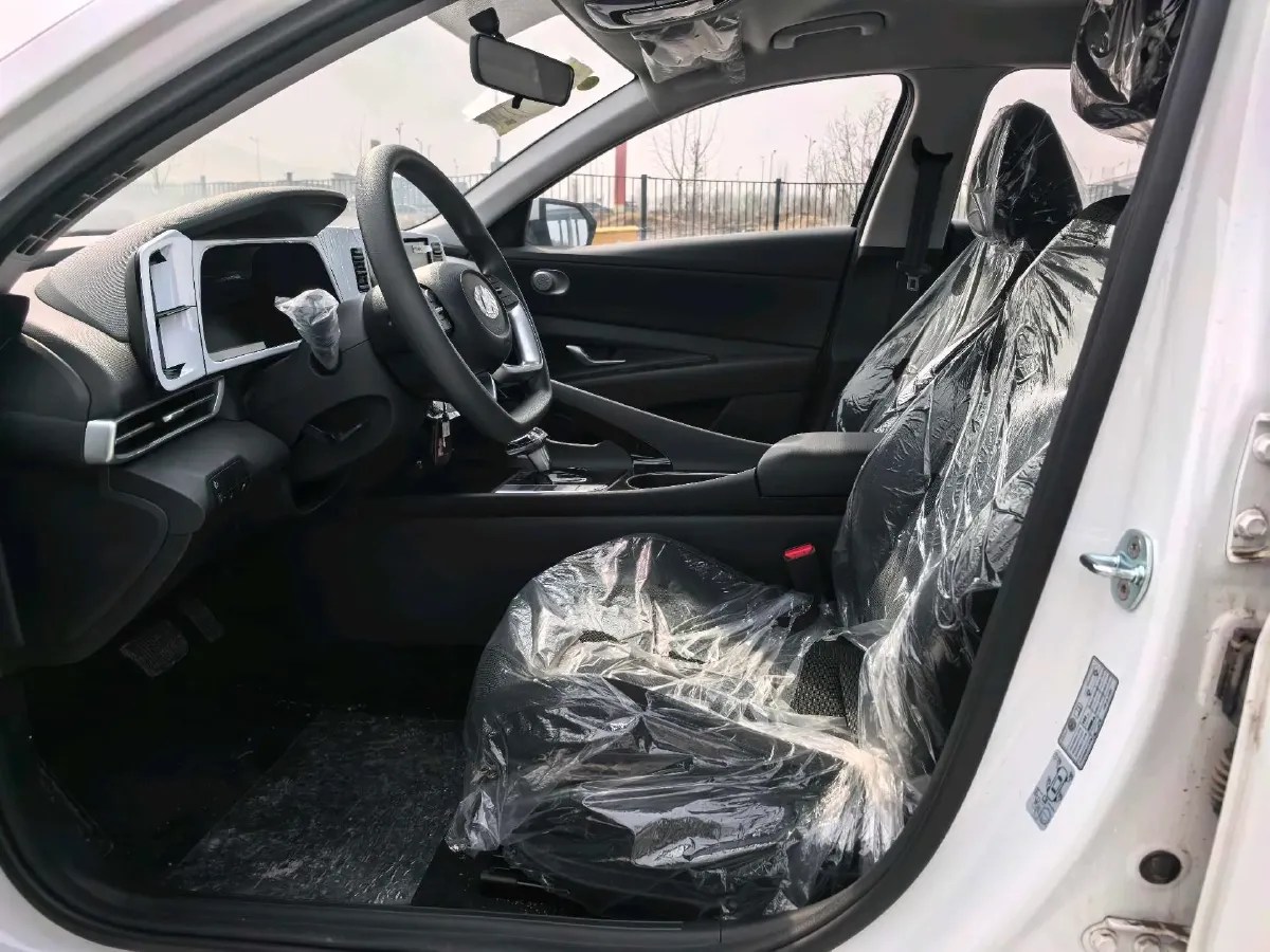 2023 Hyundai Elantra 1.5L 115HP L4 CVT,autocango,china used car exporter,china ev exporter,chinese used car exporter,chinese used ev exporter