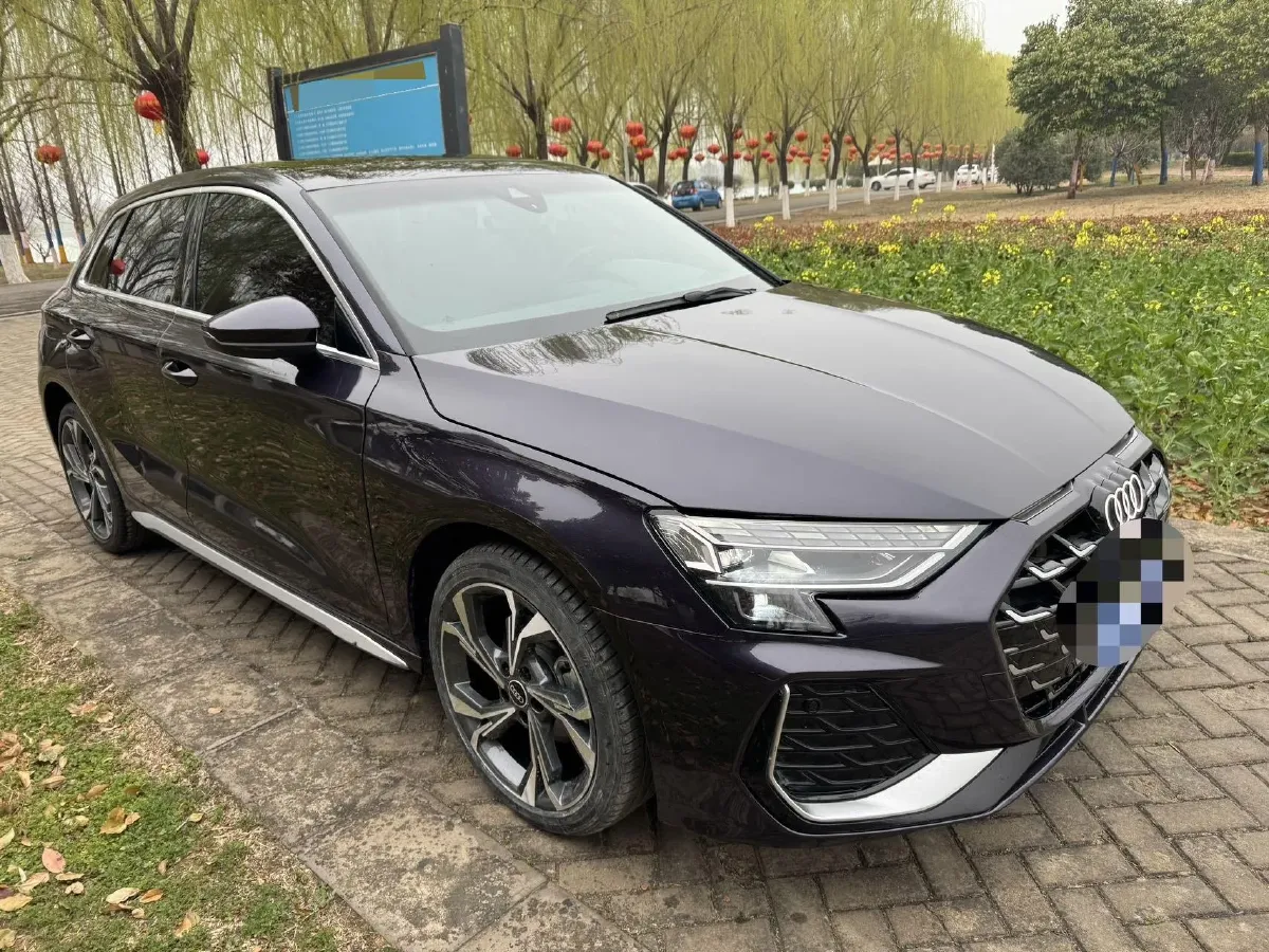 2025 Audi A3 1.5T 160HP L4 7DCT,autocango,china used car exporter,china ev exporter,chinese used car exporter,chinese used ev exporter