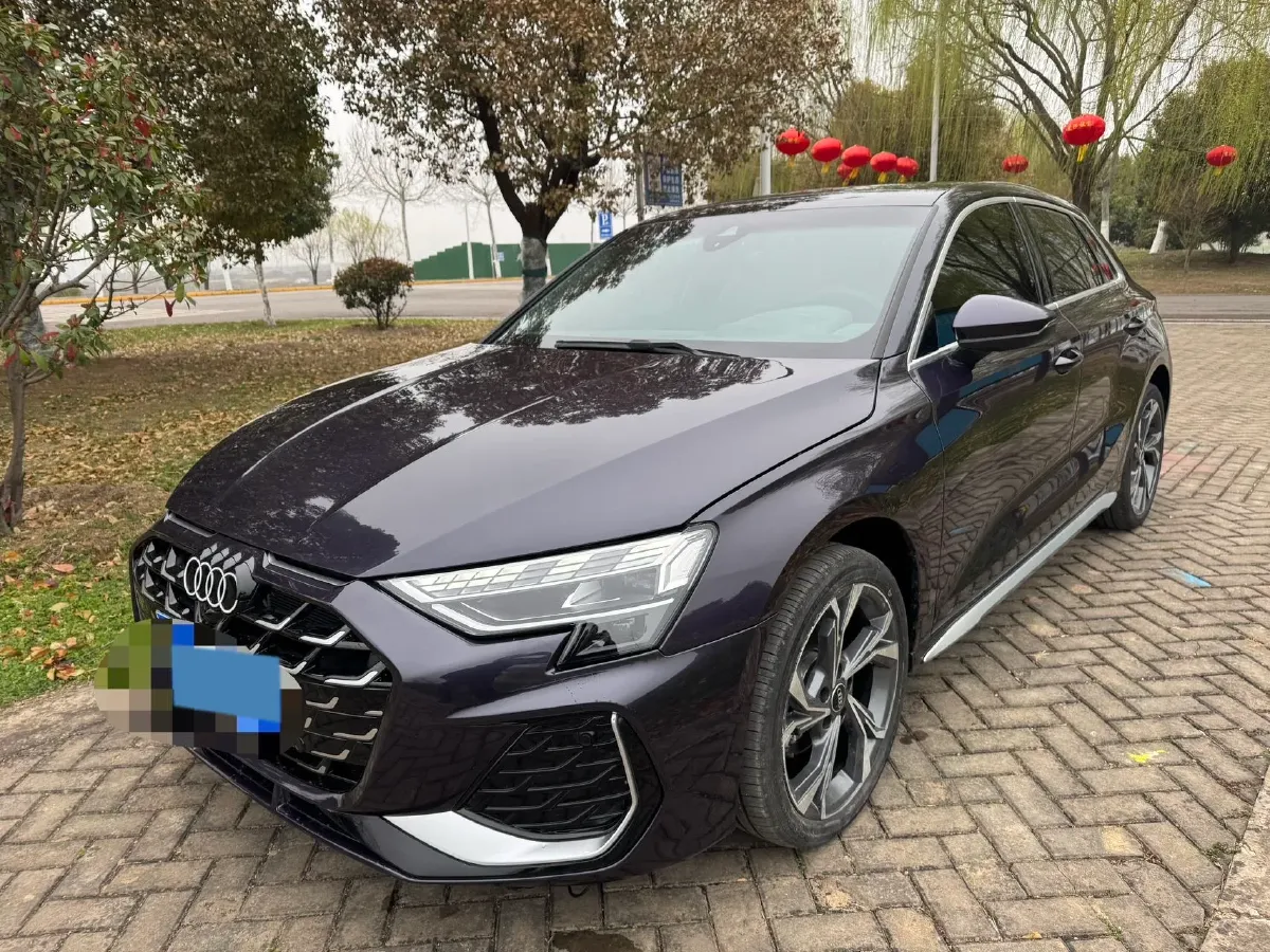 2025 Audi A3 1.5T 160HP L4 7DCT,autocango,china used car exporter,china ev exporter,chinese used car exporter,chinese used ev exporter