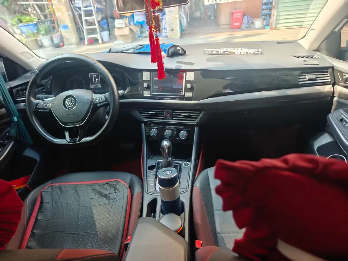 2020 Volkswagen Bora 1.5L 113HP L4 6AT,autocango,china used car exporter,china ev exporter,chinese used car exporter,chinese used ev exporter