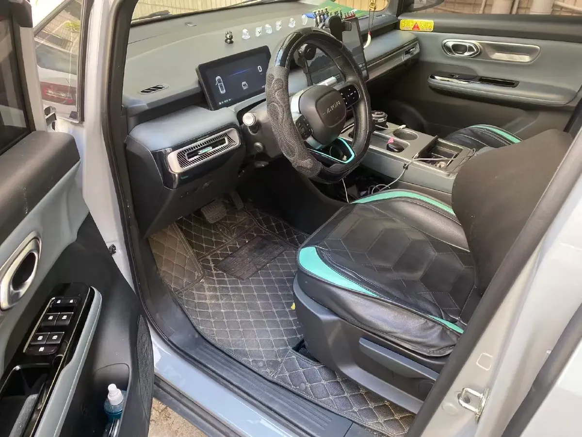 2024 Leapmotor C11 1.5L 95HP L4 REEV 43.74KWH,autocango,china used car exporter,china ev exporter,chinese used car exporter,chinese used ev exporter