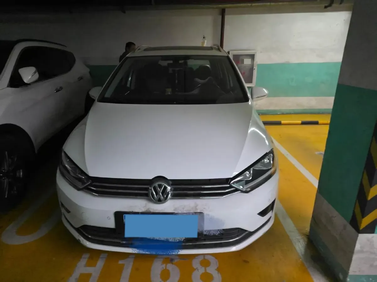 2018 Volkswagen Golf Sportsvan 1.4T 150HP L4 7DCT,autocango,china used car exporter,china ev exporter,chinese used car exporter,chinese used ev exporter
