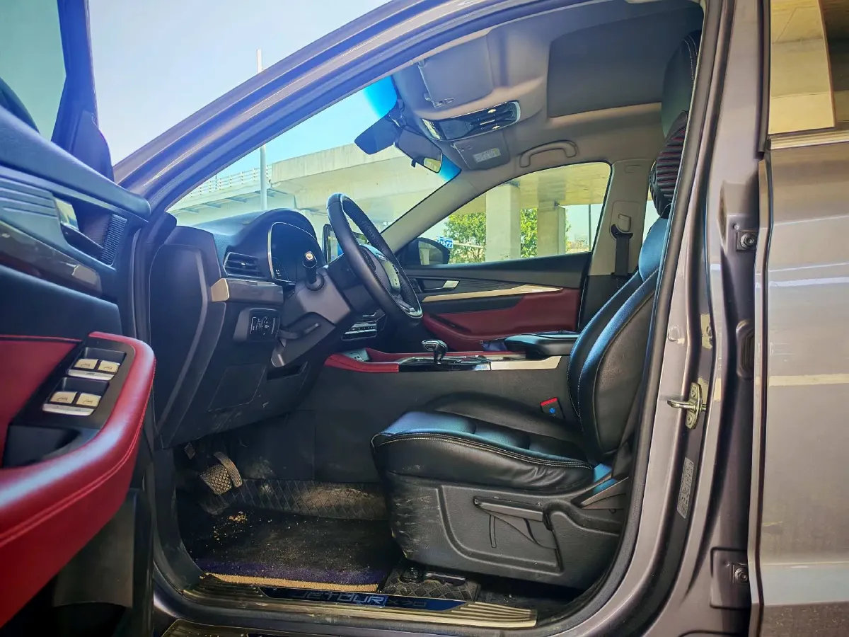 2023 Jetour X70 1.5T 156HP L4 6DCT,autocango,china used car exporter,china ev exporter,chinese used car exporter,chinese used ev exporter