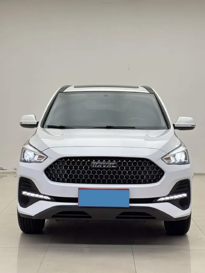 2019 Haval M6 1.5T 150HP L4 7DCT,autocango,china used car exporter,china ev exporter,chinese used car exporter,chinese used ev exporter