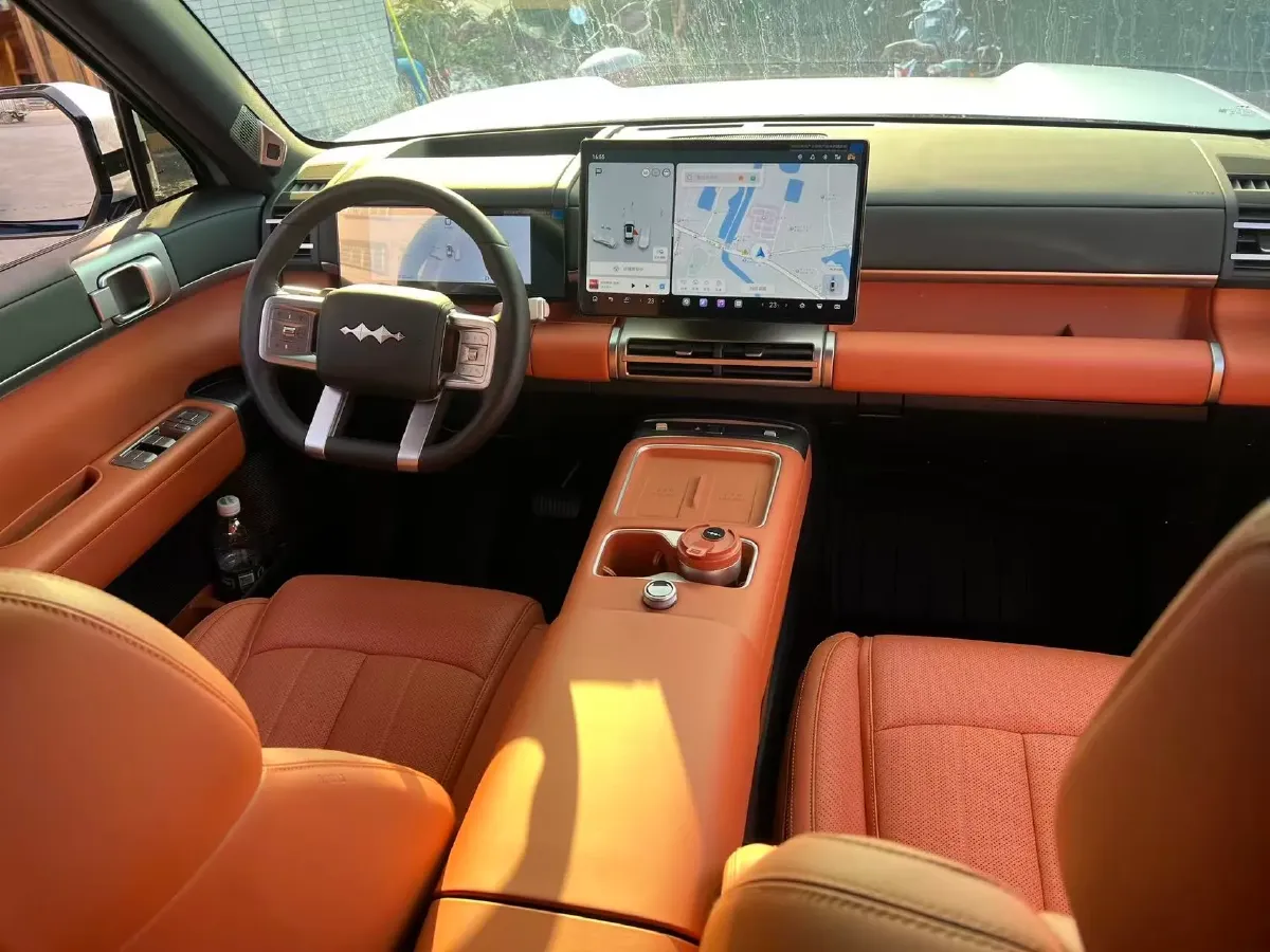 2025 FangChengBao Tai 7 1.5T 156HP L4 E-CVT PHEV,autocango,china used car exporter,china ev exporter,chinese used car exporter,chinese used ev exporter