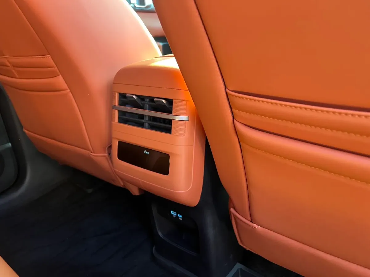 2025 FangChengBao Tai 7 1.5T 156HP L4 E-CVT PHEV,autocango,china used car exporter,china ev exporter,chinese used car exporter,chinese used ev exporter