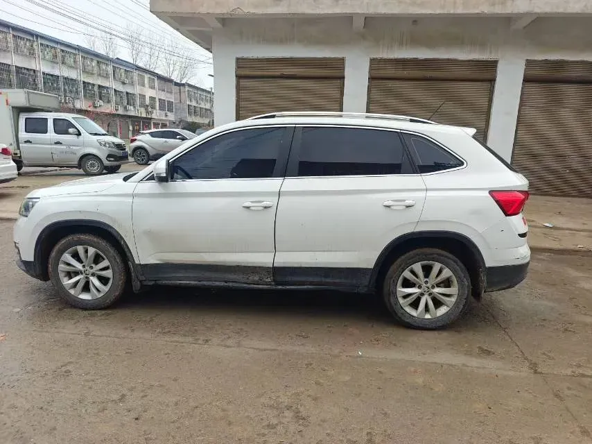 2018 Buick Excelle 1.0T 125HP L3 6MT,autocango,china used car exporter,china ev exporter,chinese used car exporter,chinese used ev exporter