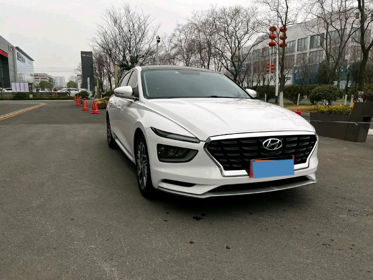2021 Hyundai Mistra 1.8L 143HP L4 CVT,autocango,china used car exporter,china ev exporter,chinese used car exporter,chinese used ev exporter