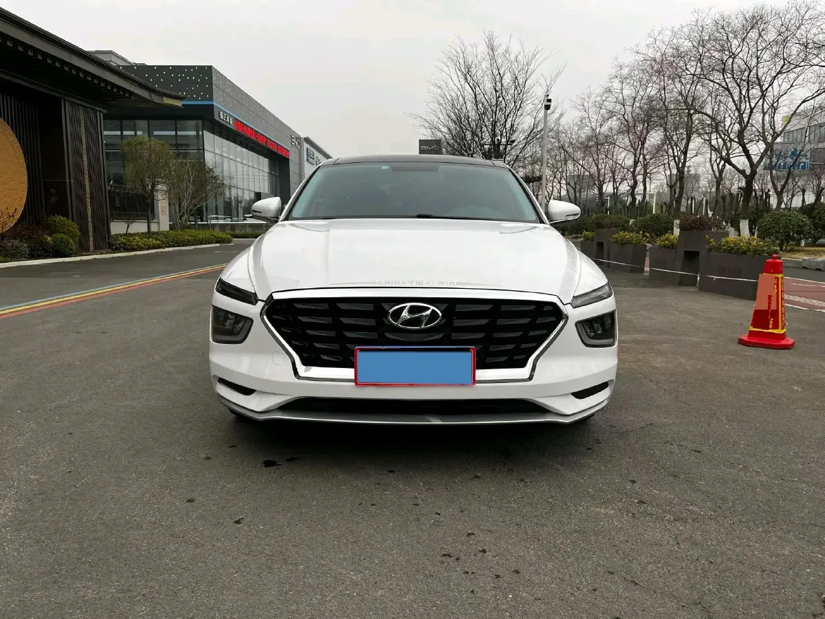 2021 Hyundai Mistra 1.8L 143HP L4 CVT,autocango,china used car exporter,china ev exporter,chinese used car exporter,chinese used ev exporter
