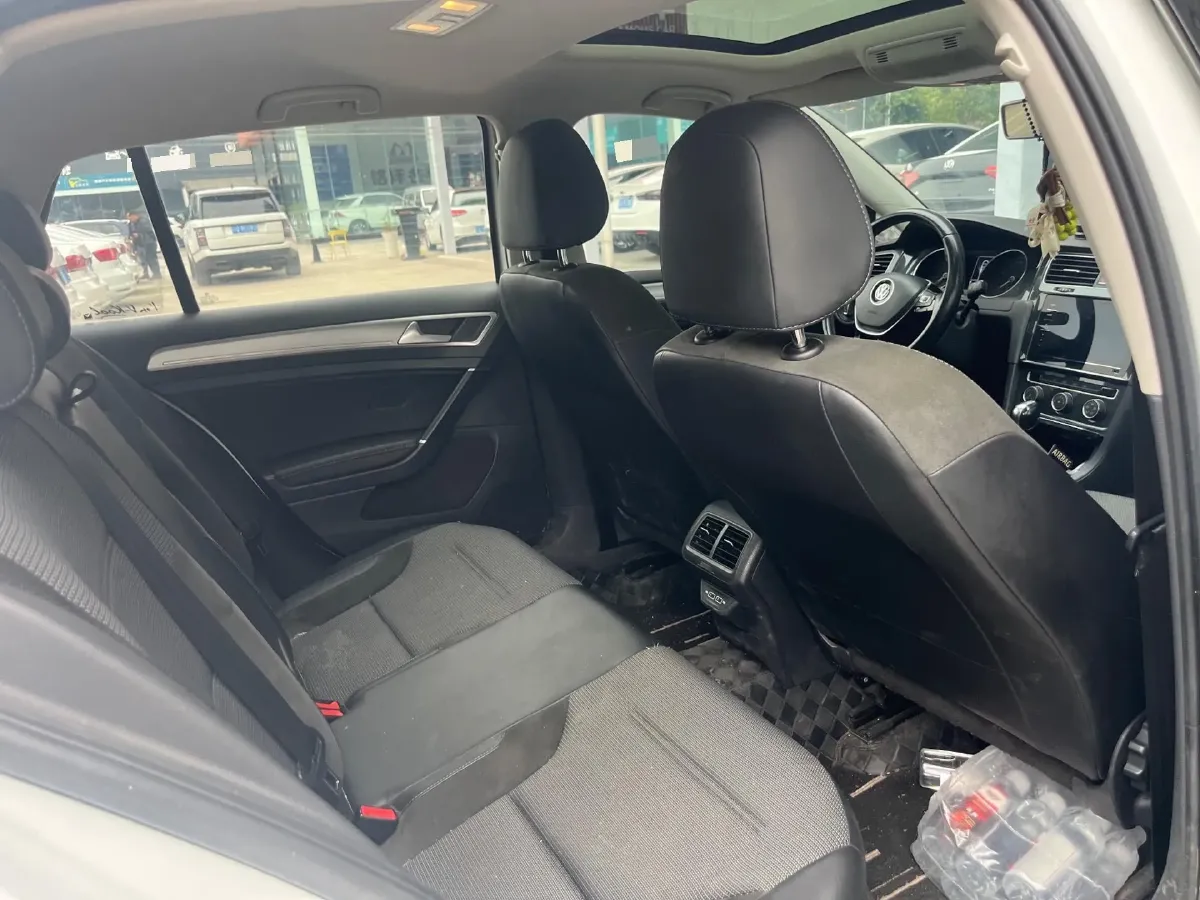 2020 Volkswagen Golf 1.4T 150HP L4 7DCT,autocango,china used car exporter,china ev exporter,chinese used car exporter,chinese used ev exporter