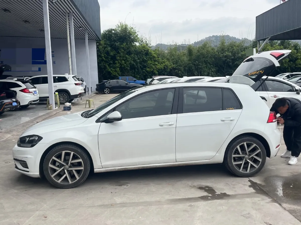 2020 Volkswagen Golf 1.4T 150HP L4 7DCT,autocango,china used car exporter,china ev exporter,chinese used car exporter,chinese used ev exporter
