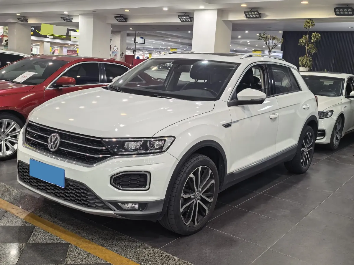 2020 Volkswagen T-Roc 1.4T 150HP L4 7DCT,autocango,china used car exporter,china ev exporter,chinese used car exporter,chinese used ev exporter