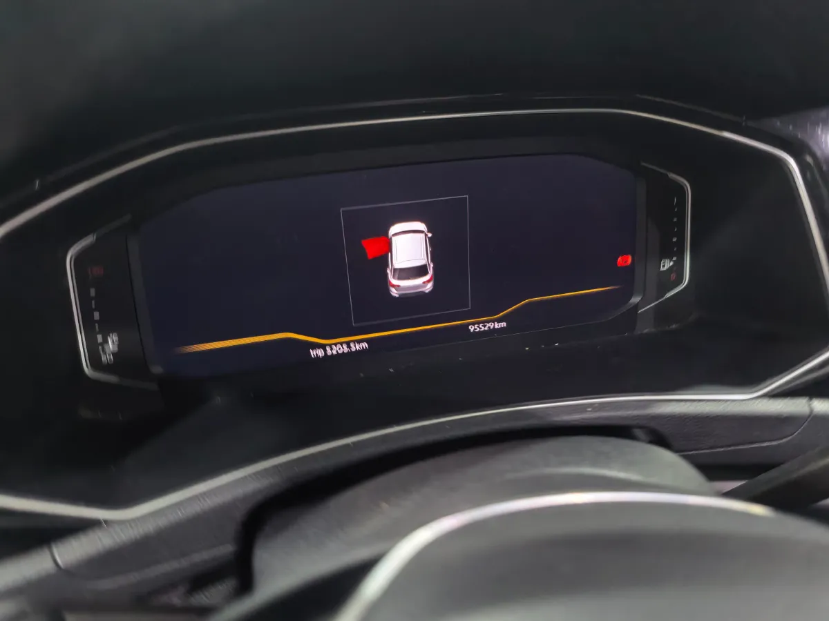 2020 Volkswagen T-Roc 1.4T 150HP L4 7DCT,autocango,china used car exporter,china ev exporter,chinese used car exporter,chinese used ev exporter