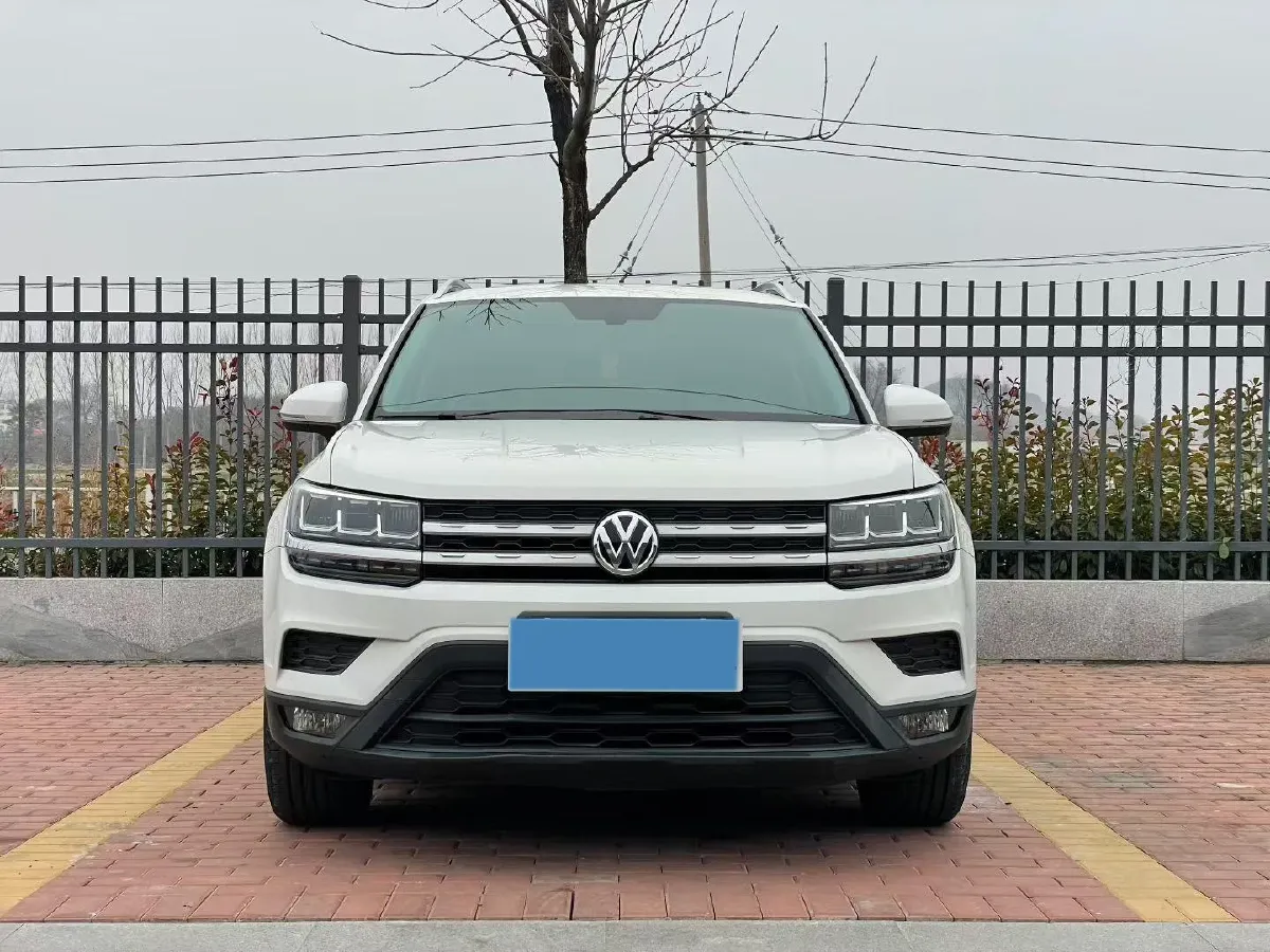 2021 Volkswagen Tharu 1.4T 150HP L4 7DCT,autocango,china used car exporter,china ev exporter,chinese used car exporter,chinese used ev exporter