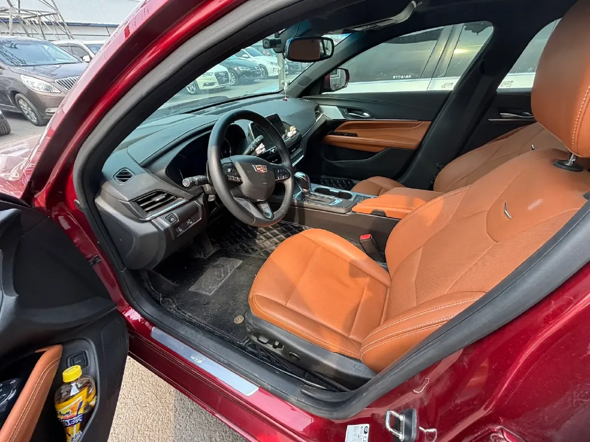 2021 Cadillac CT4 2.0T 237HP L4 8AT,autocango,china used car exporter,china ev exporter,chinese used car exporter,chinese used ev exporter