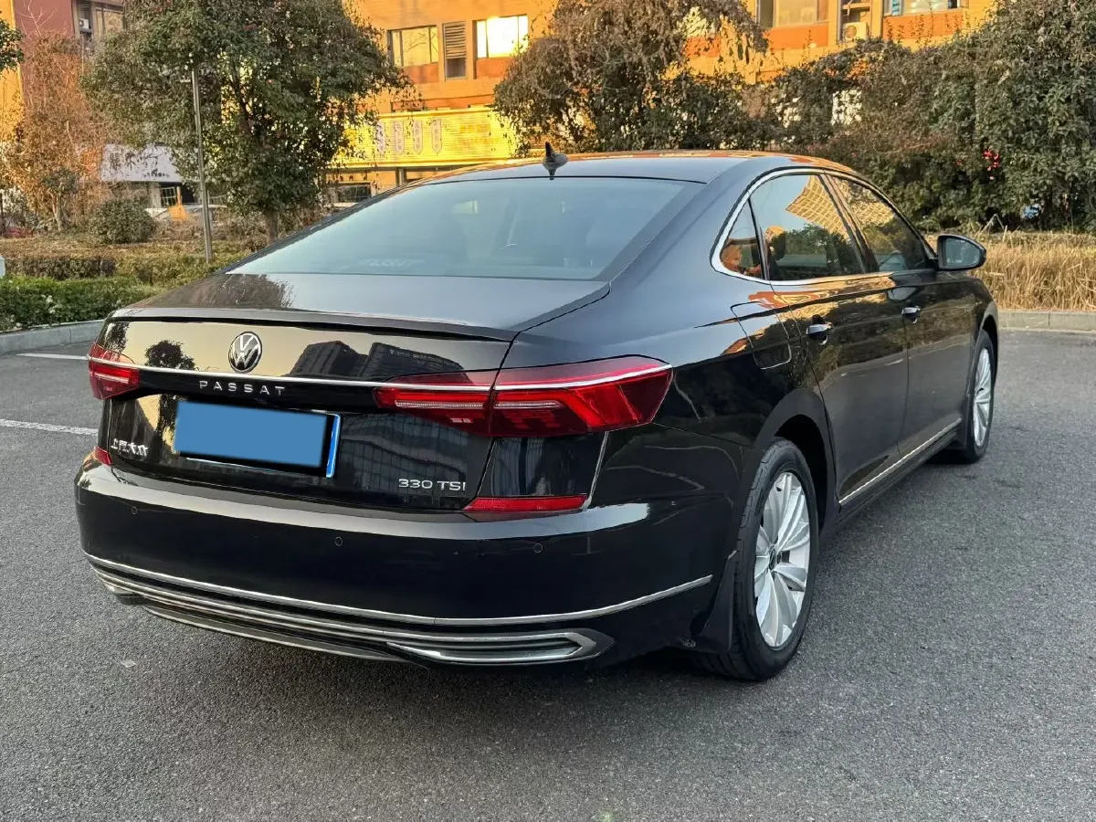 2020 Volkswagen Passat 2.0T 186HP L4 7DCT,autocango,china used car exporter,china ev exporter,chinese used car exporter,chinese used ev exporter