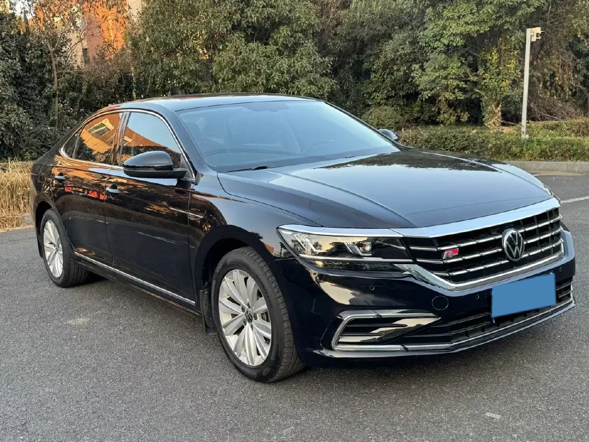 2020 Volkswagen Passat 2.0T 186HP L4 7DCT,autocango,china used car exporter,china ev exporter,chinese used car exporter,chinese used ev exporter