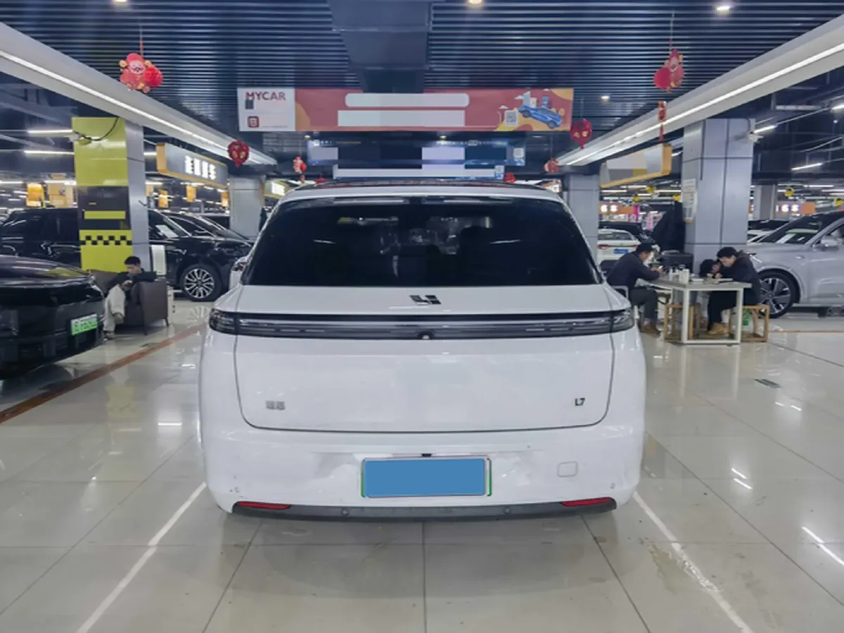 2023 Li L7 Range Extended 154HP REEV 40.9KWH,autocango,china used car exporter,china ev exporter,chinese used car exporter,chinese used ev exporter