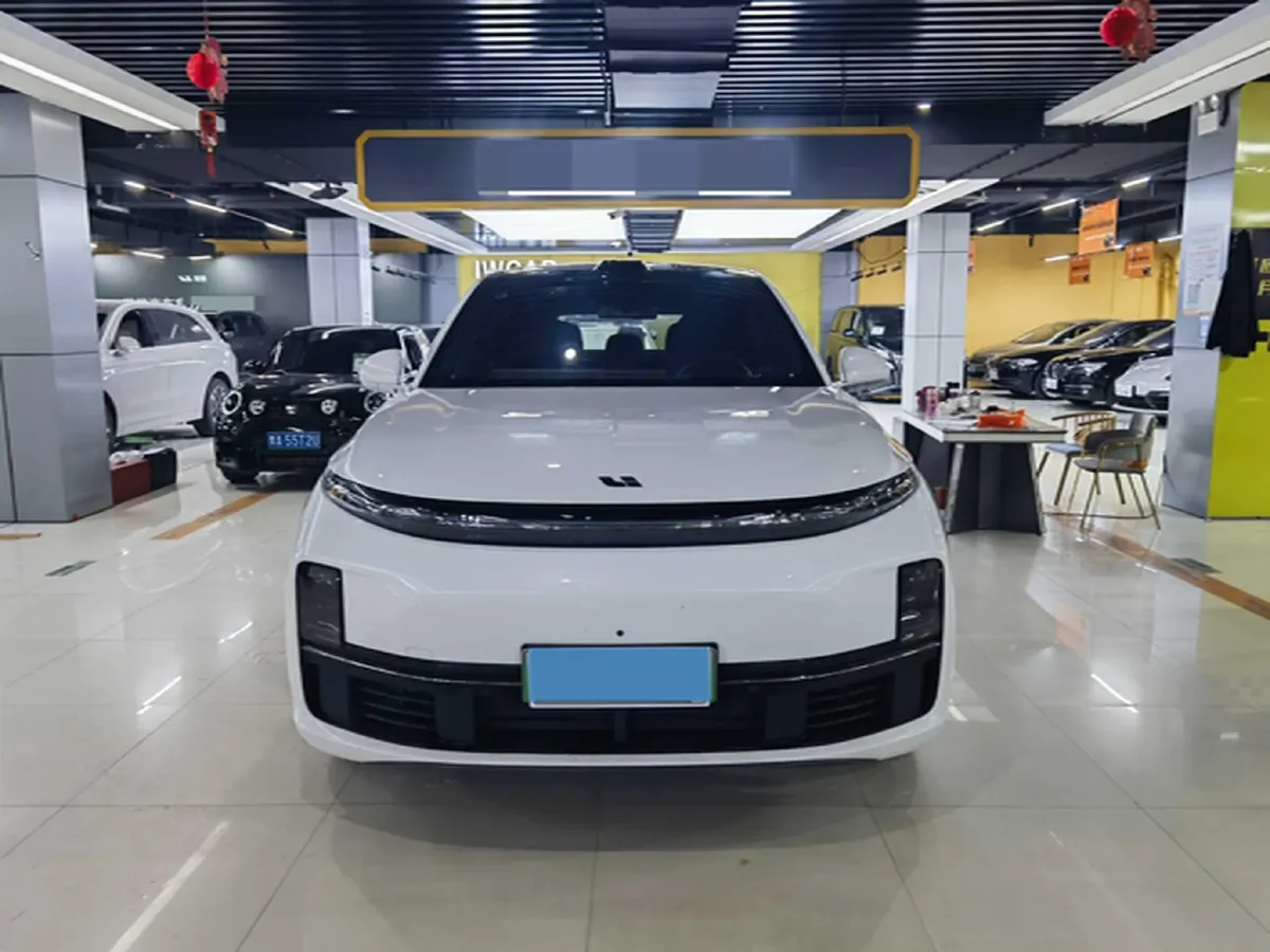 2023 Li L7 Range Extended 154HP REEV 40.9KWH,autocango,china used car exporter,china ev exporter,chinese used car exporter,chinese used ev exporter