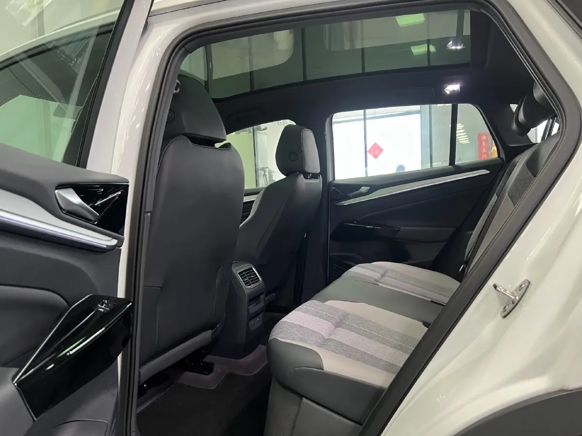 2026 Volkswagen ID.4 Crozz BEV,autocango,china used car exporter,china ev exporter,chinese used car exporter,chinese used ev exporter