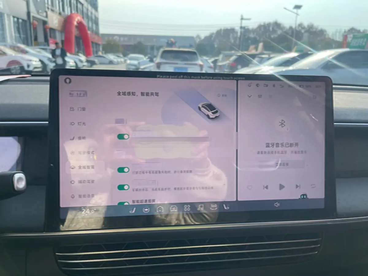 2023 Xpeng G6 BEV 66KWH,autocango,china used car exporter,china ev exporter,chinese used car exporter,chinese used ev exporter