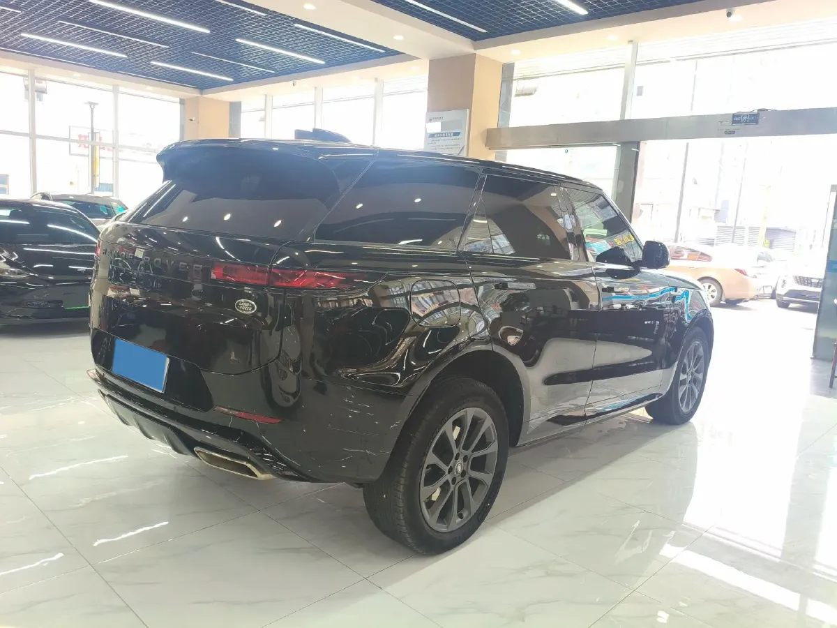 2024 Land Rover Range Rover Sport 3.0T 400HP L6 8AT,autocango,china used car exporter,china ev exporter,chinese used car exporter,chinese used ev exporter