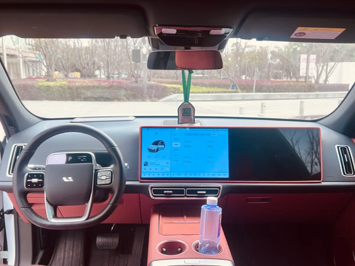 2024 Li L8 Range Extended 154HP REEV 42.8KWH,autocango,china used car exporter,china ev exporter,chinese used car exporter,chinese used ev exporter