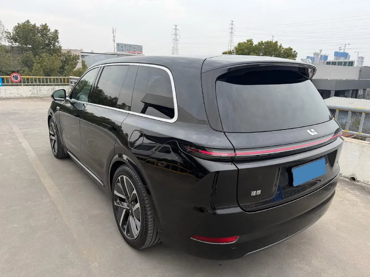 2022 Li L9 Range Extended 154HP REEV 42.6KWH,autocango,china used car exporter,china ev exporter,chinese used car exporter,chinese used ev exporter