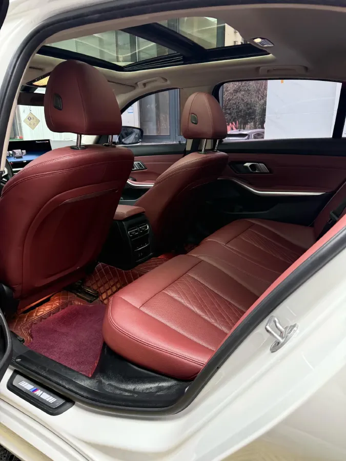 2023 BMW 3 Series 2.0T 156HP L4 8AT,autocango,china used car exporter,china ev exporter,chinese used car exporter,chinese used ev exporter