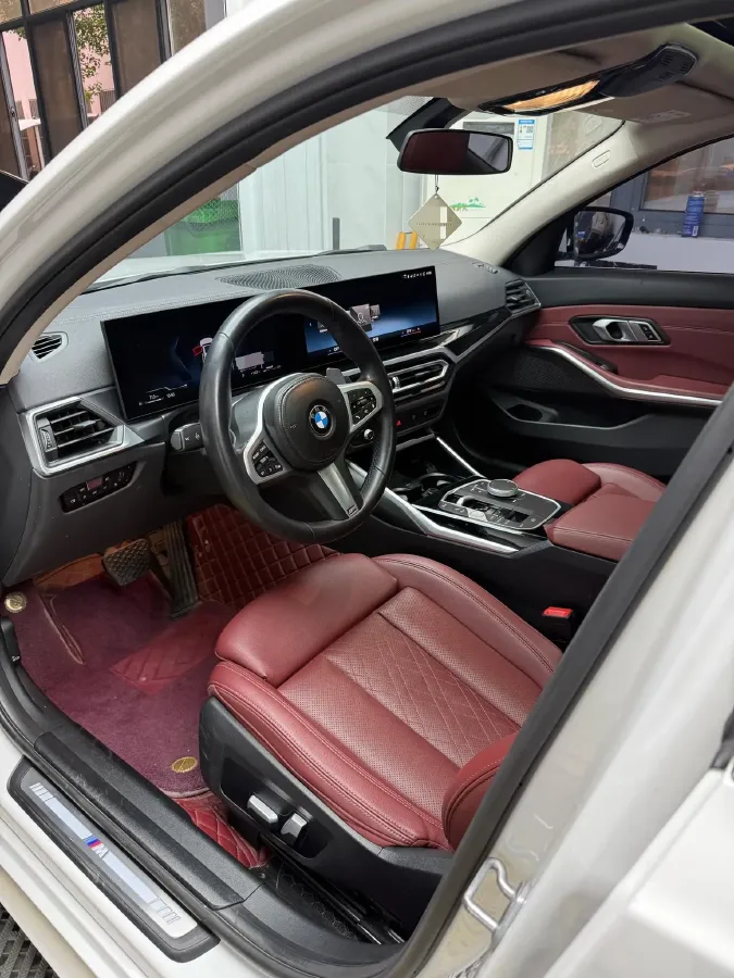 2023 BMW 3 Series 2.0T 156HP L4 8AT,autocango,china used car exporter,china ev exporter,chinese used car exporter,chinese used ev exporter