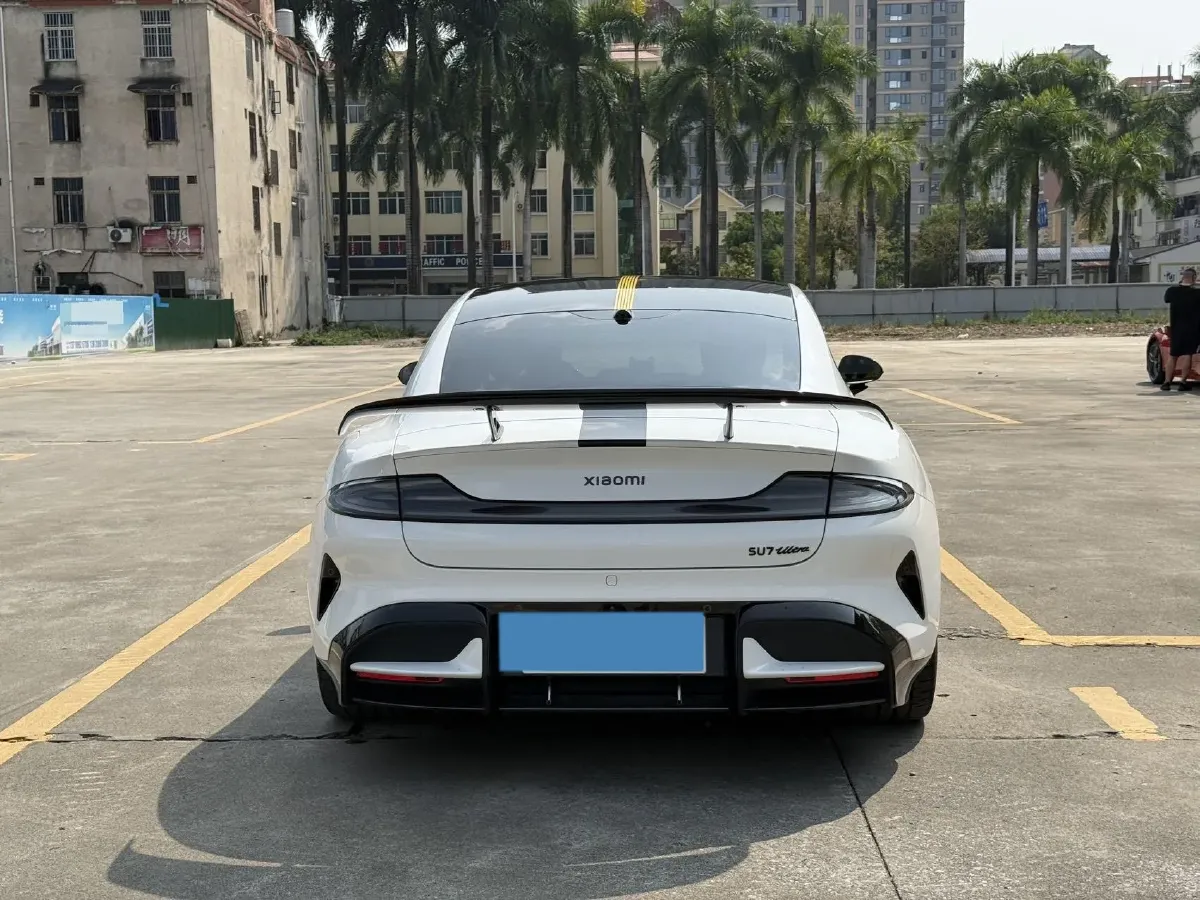 2025 MI SU7 Ultra BEV 93.7KWH,autocango,china used car exporter,china ev exporter,chinese used car exporter,chinese used ev exporter