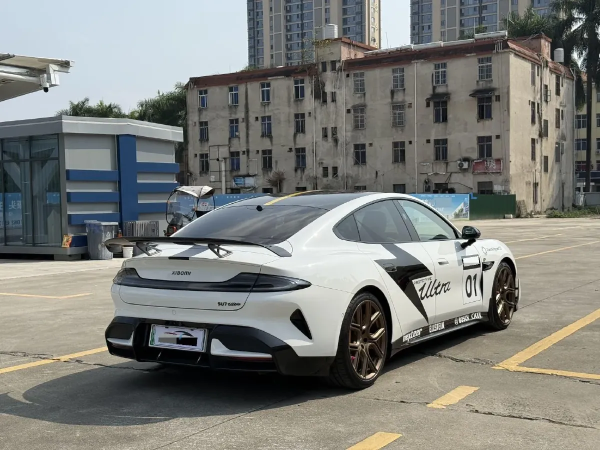 2025 MI SU7 Ultra BEV 93.7KWH,autocango,china used car exporter,china ev exporter,chinese used car exporter,chinese used ev exporter